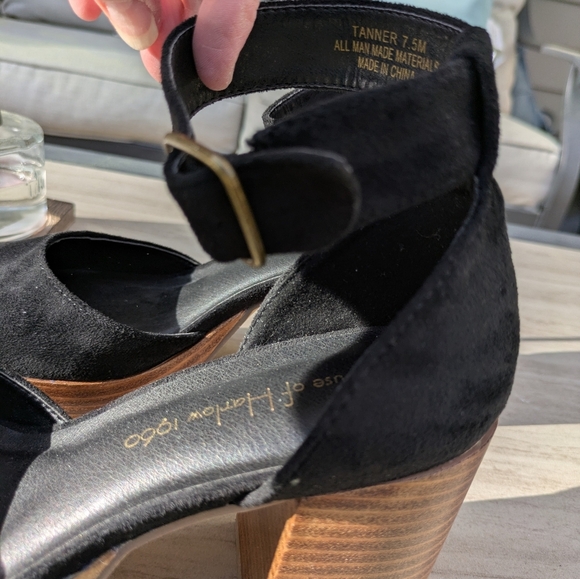 House Of Harlow 1960 Ankle Strap Shoes 7.5 Black NWT - Picture 8 of 8